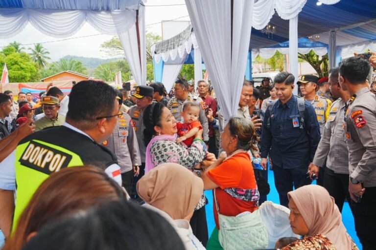 Titiek Soeharto Apresiasi TNI-Polri, Harap Huntap Segera Dibangun untuk Warga Terdampak Bencana