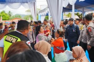 Tinjau Huntara Tapanuli Tengah, Titiek Soeharto Apresiasi Polri atas Respons Cepat Bantu Korban Bencana