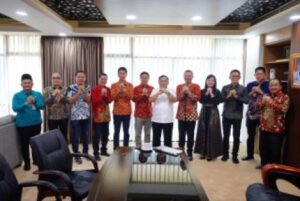 Plt Gubernur SF Hariyanto Ajak Masyarakat Perkuat Persatuan di Momentum Imlek 2026