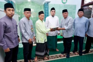 Peringatan Nuzulul Quran di Banyuwangi Diisi Khotmil Al-Qur’an dan Wakaf Mushaf